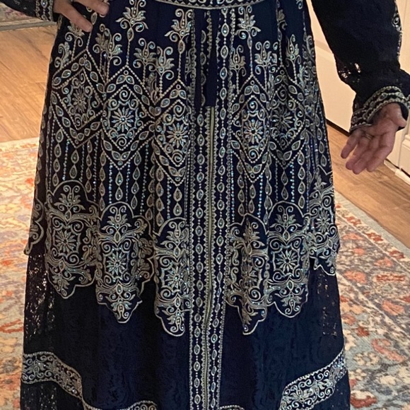 Morocon dress - Picture 11 of 16